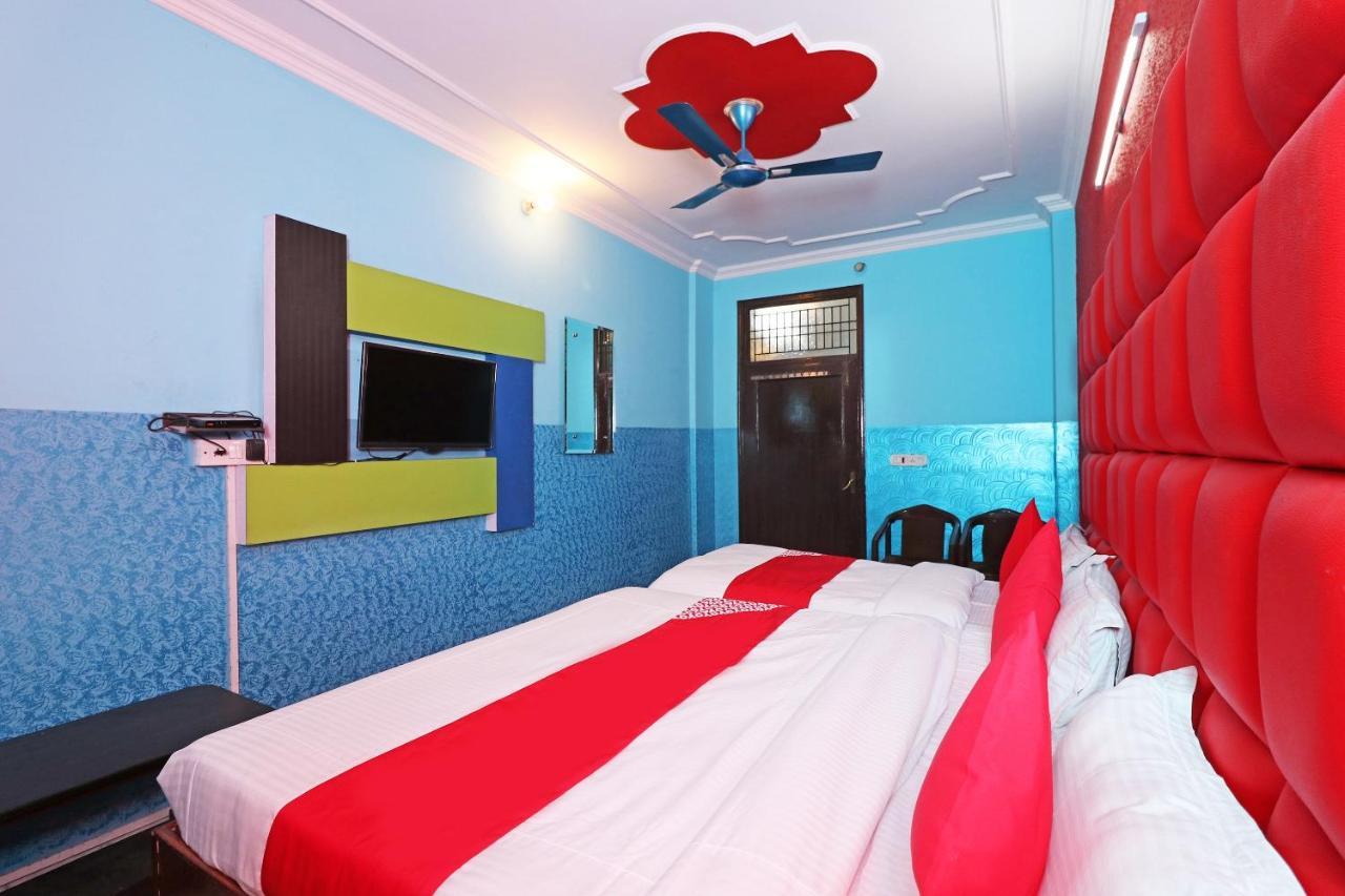 Oyo 29304 Hotel Pooja Yamuna Nagar Exterior photo