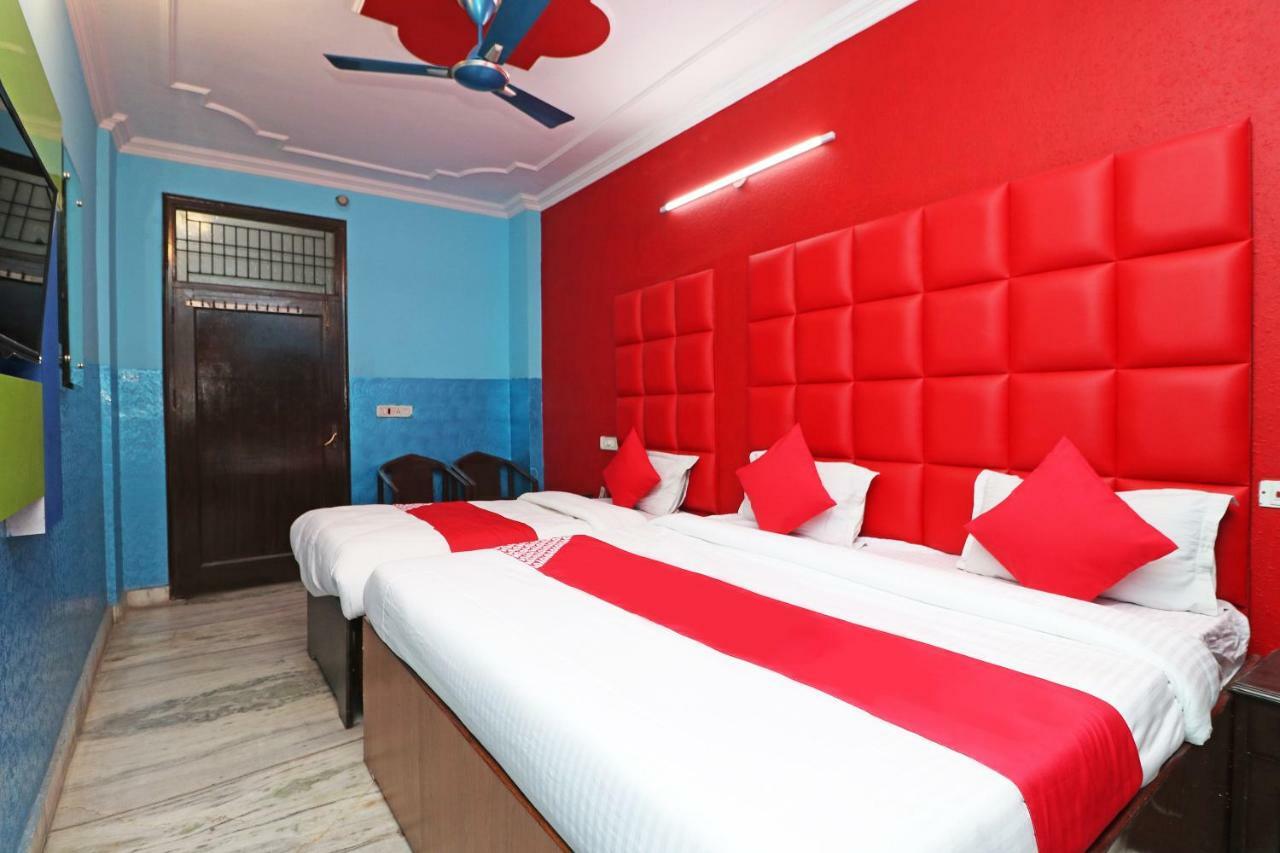Oyo 29304 Hotel Pooja Yamuna Nagar Exterior photo